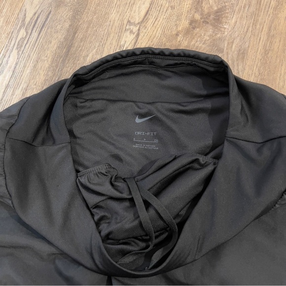 Nike shorts size S - Picture 3 of 4